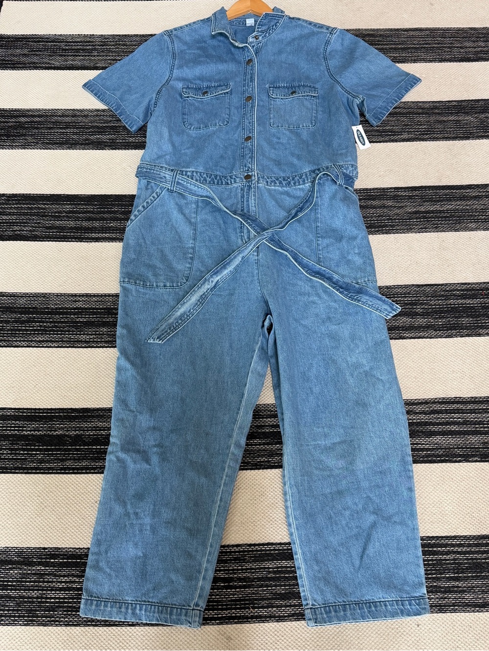 Old Navy Women's Light Blue Denim Jumpsuit Short Sleeve Utility Tie Belt Size XL